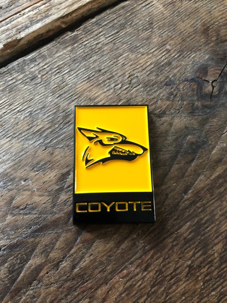 Coyote Emblem gelb schwarz 
