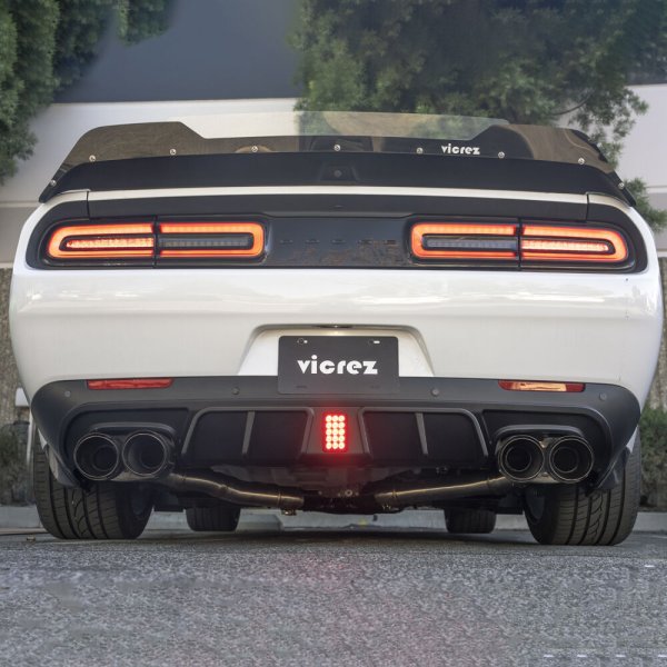 IKON Motorsports rear diffuser with LED (Challenger 15-23)