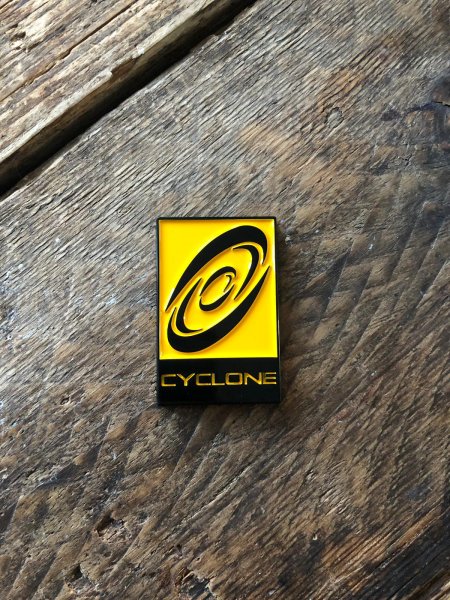 Cyclone Emblem gelb schwarz 