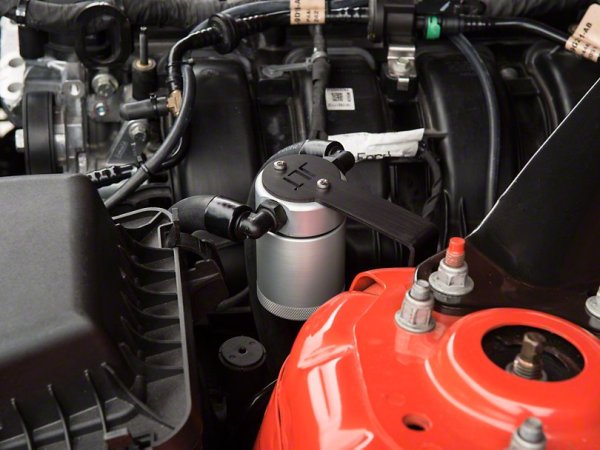 JLT V3.0 Satin Oil Separator - Fahrerseite (15-17 EB) 3029D-C